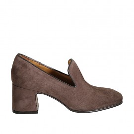 Woman's mocassin in taupe suede heel 6 - Available sizes:  42, 43