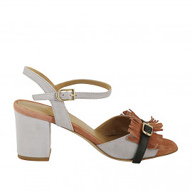 Woman's strap sandal with buckle and fringes in gray and rose suede and black leather heel 6 - Available sizes:  45