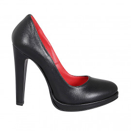 Woman's pump in black leather with platform heel 11 - Available sizes:  31