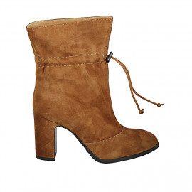 Woman's laced paperbag ankle boot in tan brown suede heel 8 - Available sizes:  42, 43