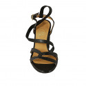 Sandalo da donna in pelle nera con cinturino tacco 8 - Misure disponibili: 34, 42