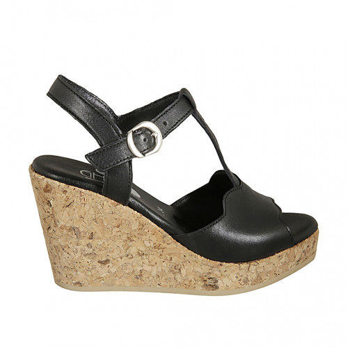 Sandale pour femmes en cuir noir avec courroie, plateforme et talon compensé 9 - Pointures disponibles:  42, 43, 44