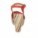 Sandalo con cinturino e plateau in camoscio rosso con zeppa rivestita in tessuto multicolore 12 - Misure disponibili: 42, 43