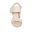 Sandalo da donna con fibbia ed elastico in pelle stampata e camoscio beige tacco 7 - Misure disponibili: 32, 43, 45